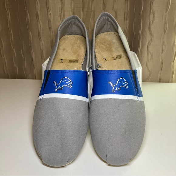 NFL Detroit Lions Men's Large 11-12 Espadrille Canvas Shoe FOCO Gray Blue NWT - Picture 3 of 16